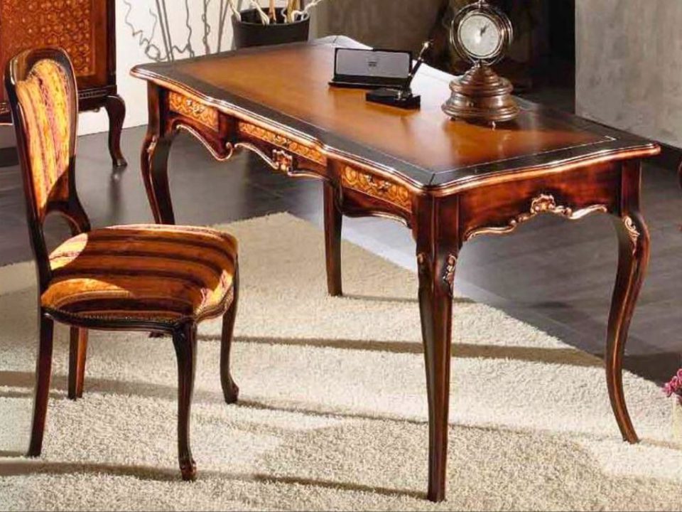 Classic Luxury Executive Desk