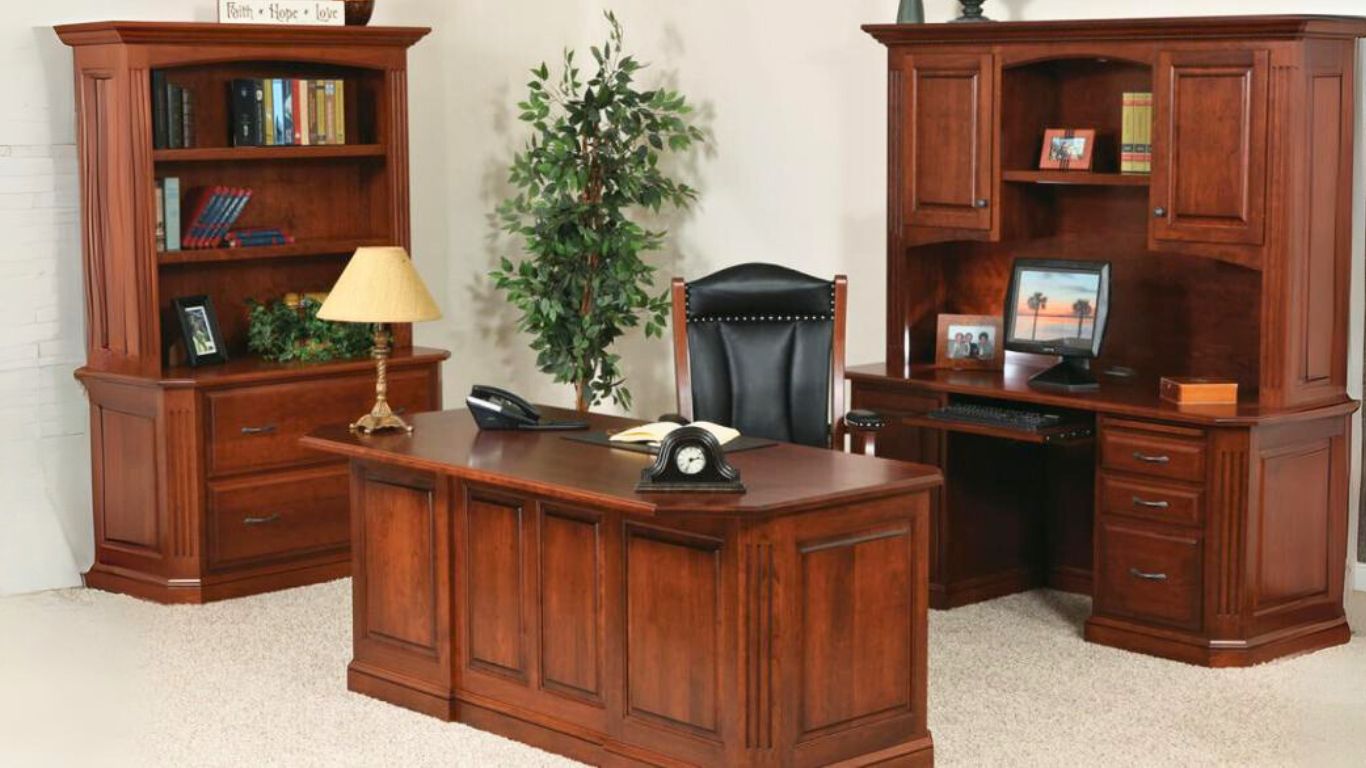 Classical Executive Desk