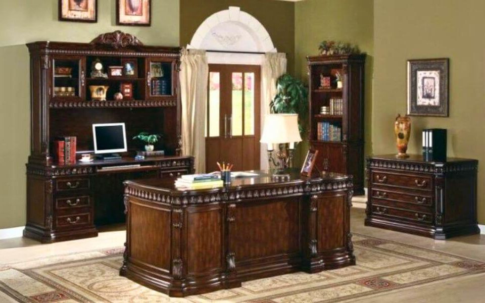 Executive Office Luxury Classic Design